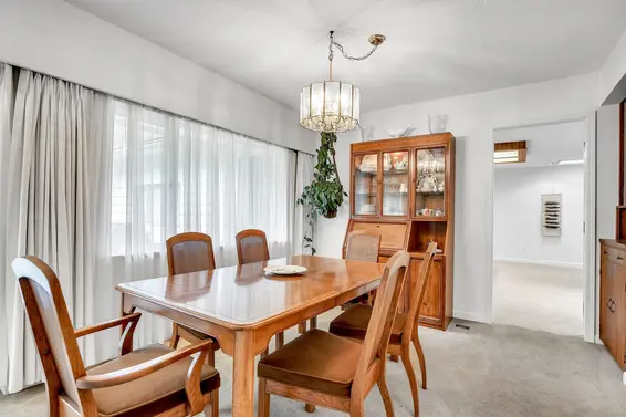 1372 Riverside Drive, North Vancouver For Sale - image 9