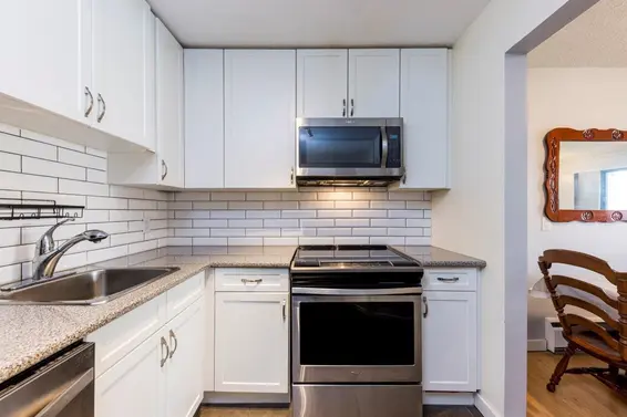 212 236 West 2nd Street, North Vancouver For Sale - image 14