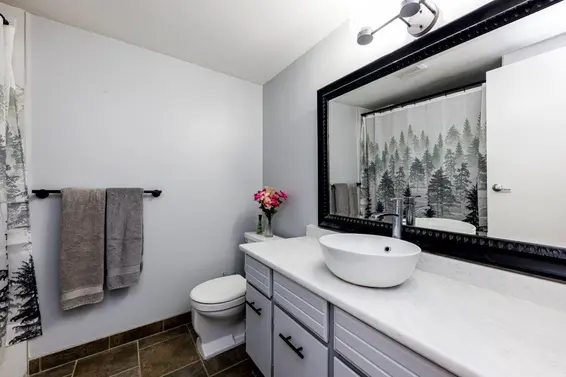 212 236 West 2nd Street, North Vancouver For Sale - image 22