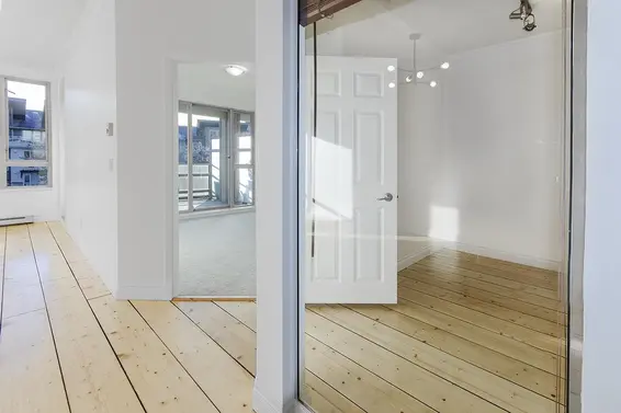 580 Raven Woods Drive, North Vancouver For Sale - image 19