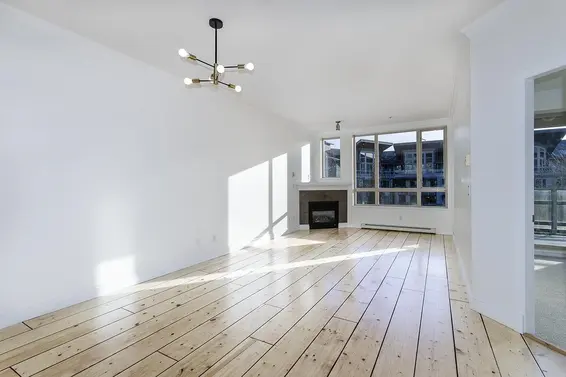 580 Raven Woods Drive, North Vancouver For Sale - image 4