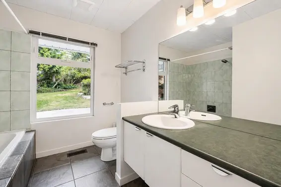 4037 Ripple Road, West Vancouver For Sale - image 19