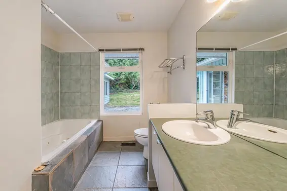 4037 Ripple Road, West Vancouver For Sale - image 20