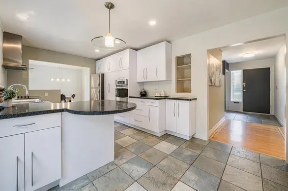 4037 Ripple Road, West Vancouver For Sale - image 6