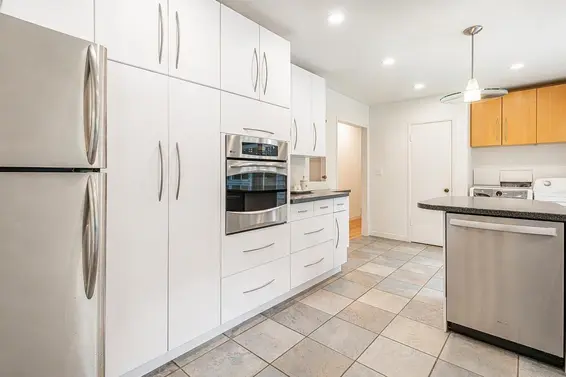 4037 Ripple Road, West Vancouver For Sale - image 9