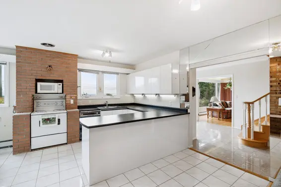 72 Bonnymuir Drive, West Vancouver For Sale - image 16