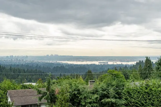 72 Bonnymuir Drive, West Vancouver For Sale - image 35