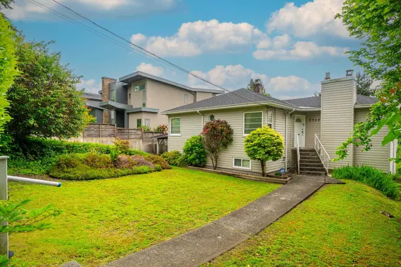 2354 Mathers Avenue, West Vancouver