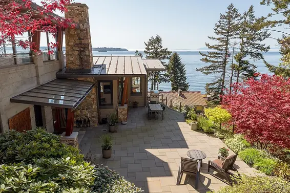 3727 Sunset Lane, West Vancouver