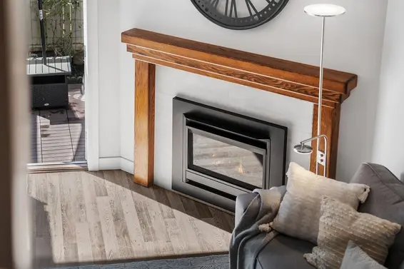 26 230 West 15th Street, North Vancouver For Sale - image 4