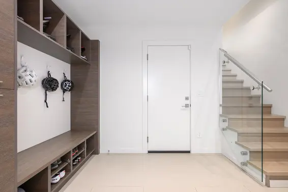 2987 Royal Avenue, North Vancouver For Sale - image 23