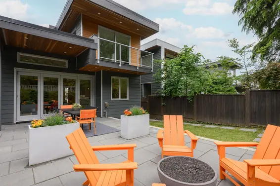2987 Royal Avenue, North Vancouver For Sale - image 29