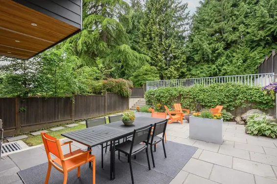 2987 Royal Avenue, North Vancouver For Sale - image 30