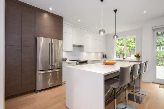 2987 Royal Avenue, North Vancouver For Sale - image 6