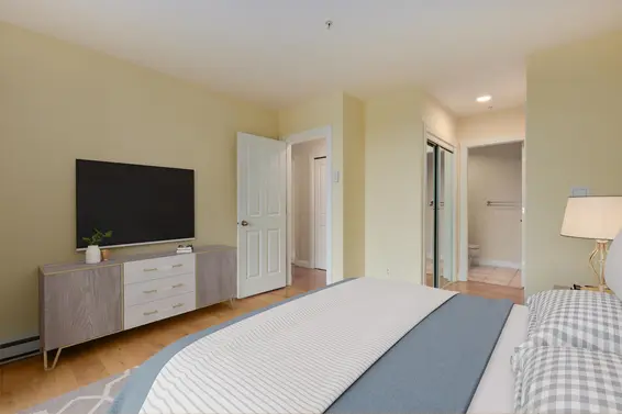 1504 160 East 13th Street, North Vancouver For Sale - image 12