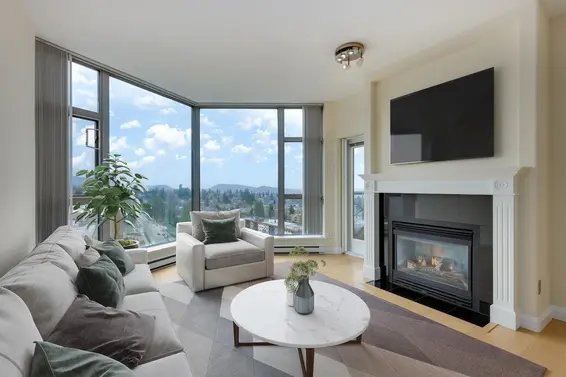 1504 160 East 13th Street, North Vancouver For Sale - image 2