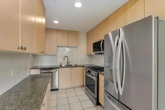 1504 160 East 13th Street, North Vancouver For Sale - image 6