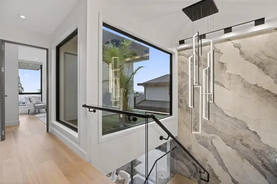 922 Wentworth Avenue, North Vancouver For Sale - image 18