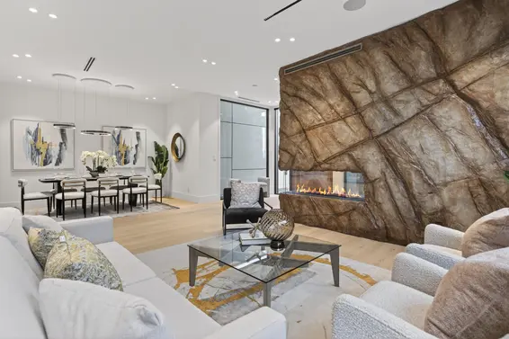 922 Wentworth Avenue, North Vancouver For Sale - image 5