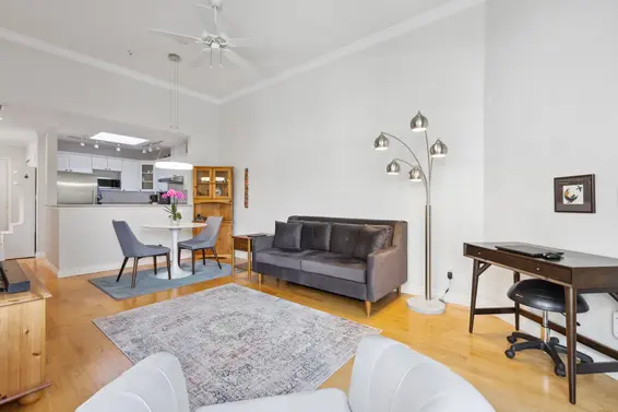 401 128 West 8th Street, North Vancouver For Sale - image 7