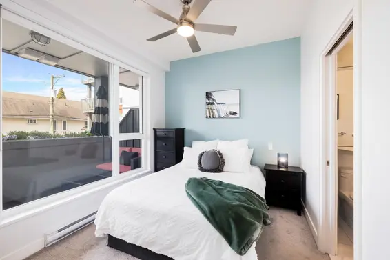 207 1201 West 16th Street, North Vancouver For Sale - image 13