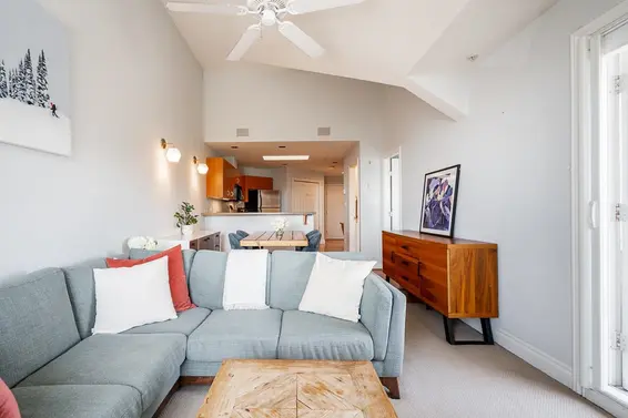 401 128 West 21st Street, North Vancouver For Sale - image 6