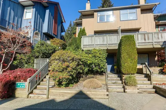 #33 900 West 17Th Street, North Vancouver