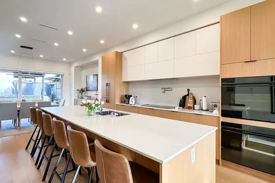 338 East 5th Street, North Vancouver For Sale - image 6