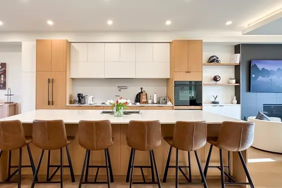 338 East 5th Street, North Vancouver For Sale - image 7