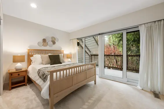 25 4957 Marine Drive, West Vancouver For Sale - image 25