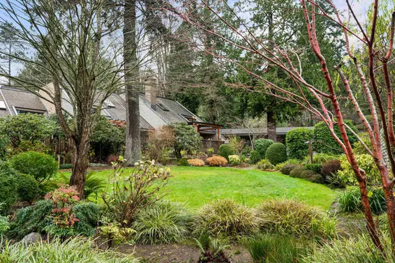 25 4957 Marine Drive, West Vancouver For Sale - image 38