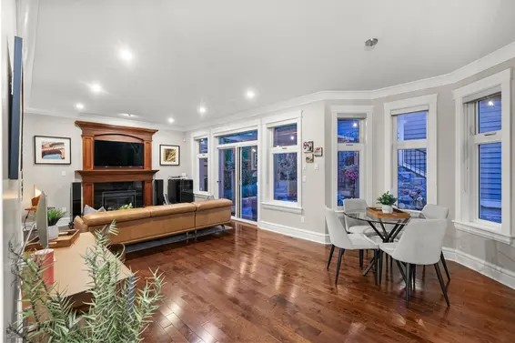 452 Tempe Crescent, North Vancouver For Sale - image 13