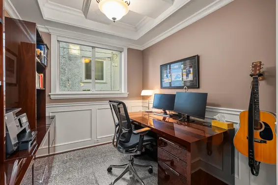 452 Tempe Crescent, North Vancouver For Sale - image 22
