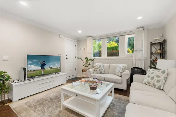 452 Tempe Crescent, North Vancouver For Sale - image 35