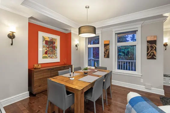 452 Tempe Crescent, North Vancouver For Sale - image 7