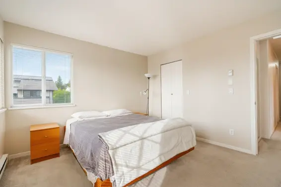 323 East Keith Road, North Vancouver For Sale - image 13