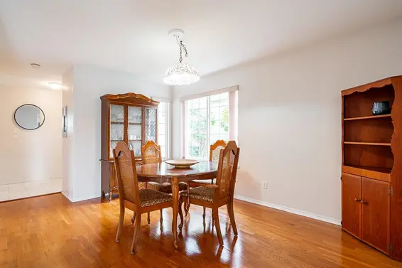 323 East Keith Road, North Vancouver For Sale - image 7