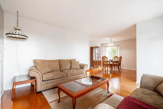 323 East Keith Road, North Vancouver For Sale - image 8