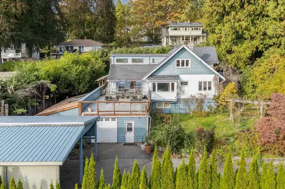 3041 St. Marys Avenue, North Vancouver