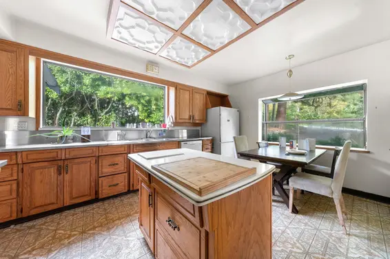 3041 St. Marys Avenue, North Vancouver For Sale - image 10