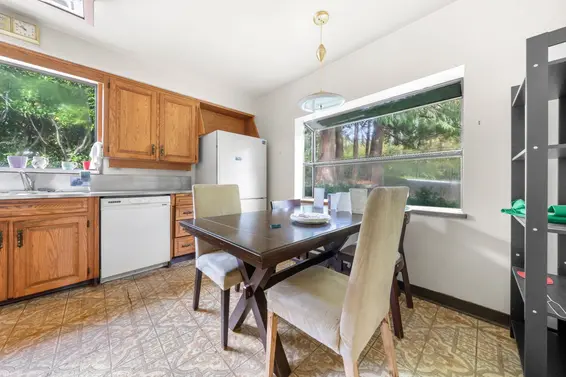 3041 St. Marys Avenue, North Vancouver For Sale - image 13