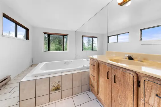 3041 St. Marys Avenue, North Vancouver For Sale - image 24