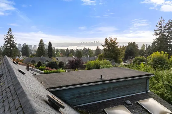 3041 St. Marys Avenue, North Vancouver For Sale - image 36