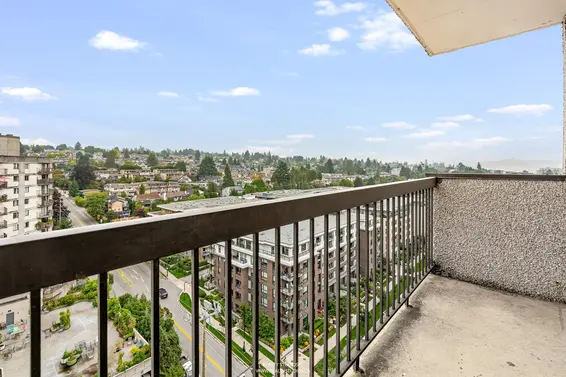 1605 145 St. Georges Avenue, North Vancouver For Sale - image 26