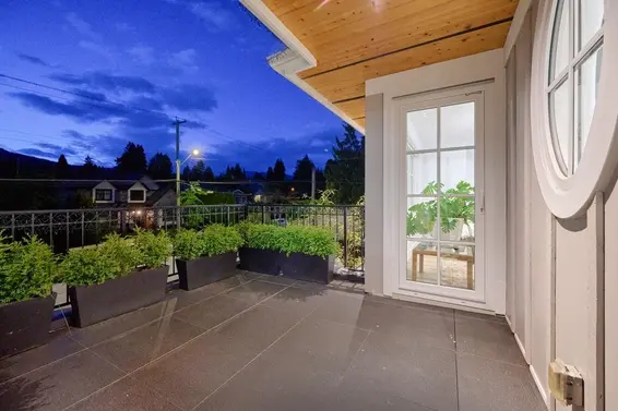 449 East 15th Street, North Vancouver For Sale - image 27