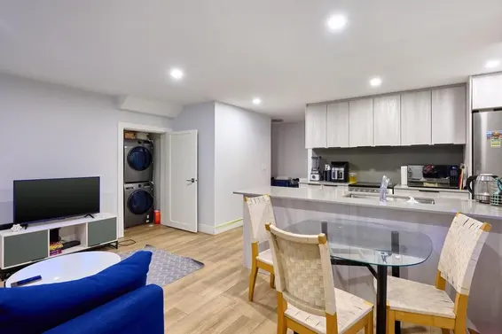449 East 15th Street, North Vancouver For Sale - image 34