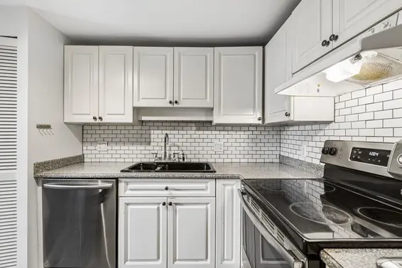 152A West 18th Street, North Vancouver For Sale - image 18