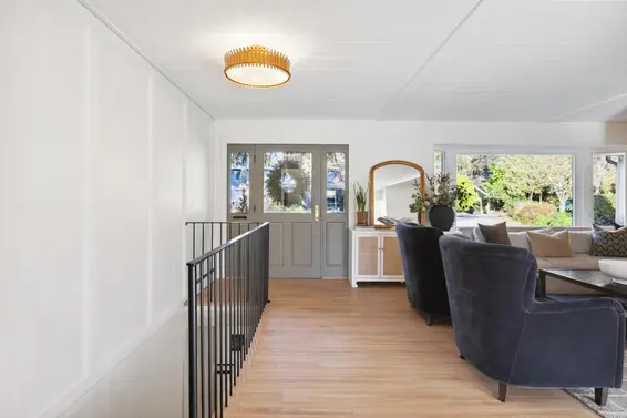 1157 West 23rd Street, North Vancouver For Sale - image 4