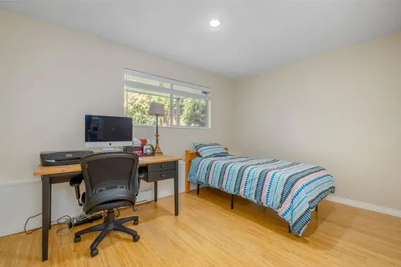 3679 Mountain Highway, North Vancouver For Sale - image 25
