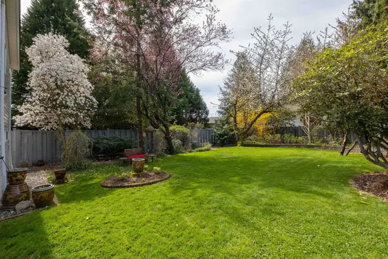 3679 Mountain Highway, North Vancouver For Sale - image 30